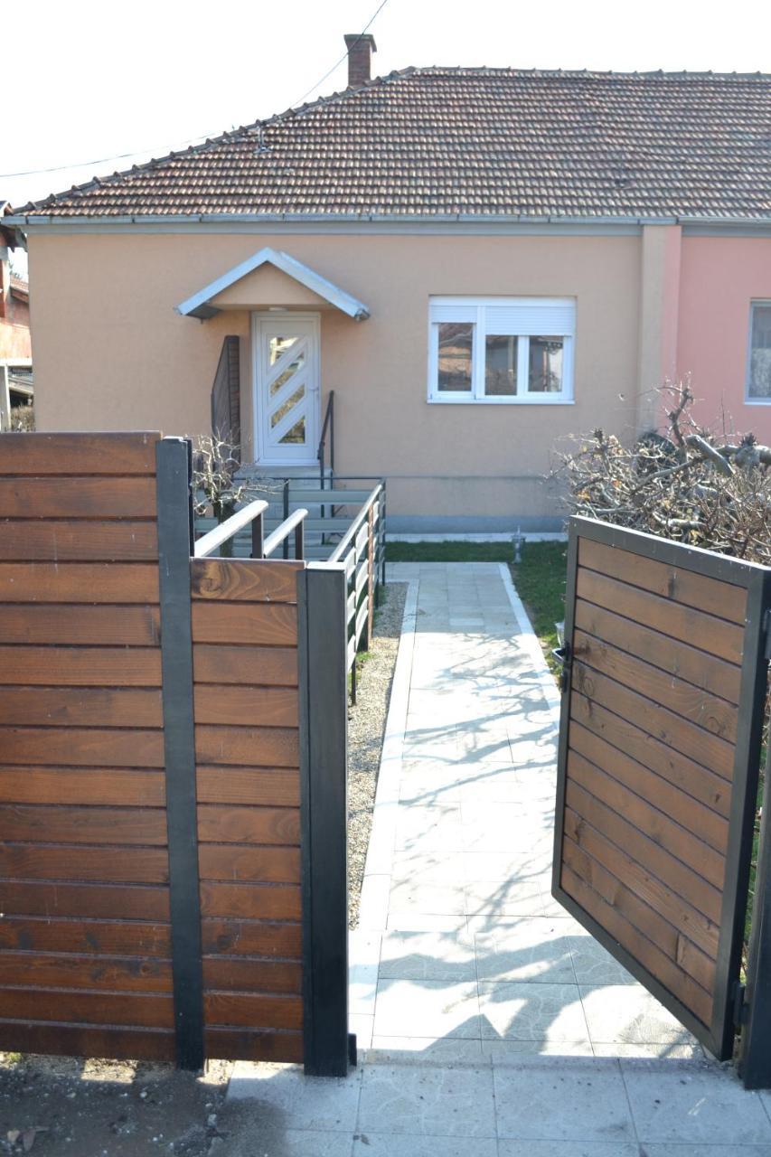 Apartments Pandora Jagodina Eksteriør bilde