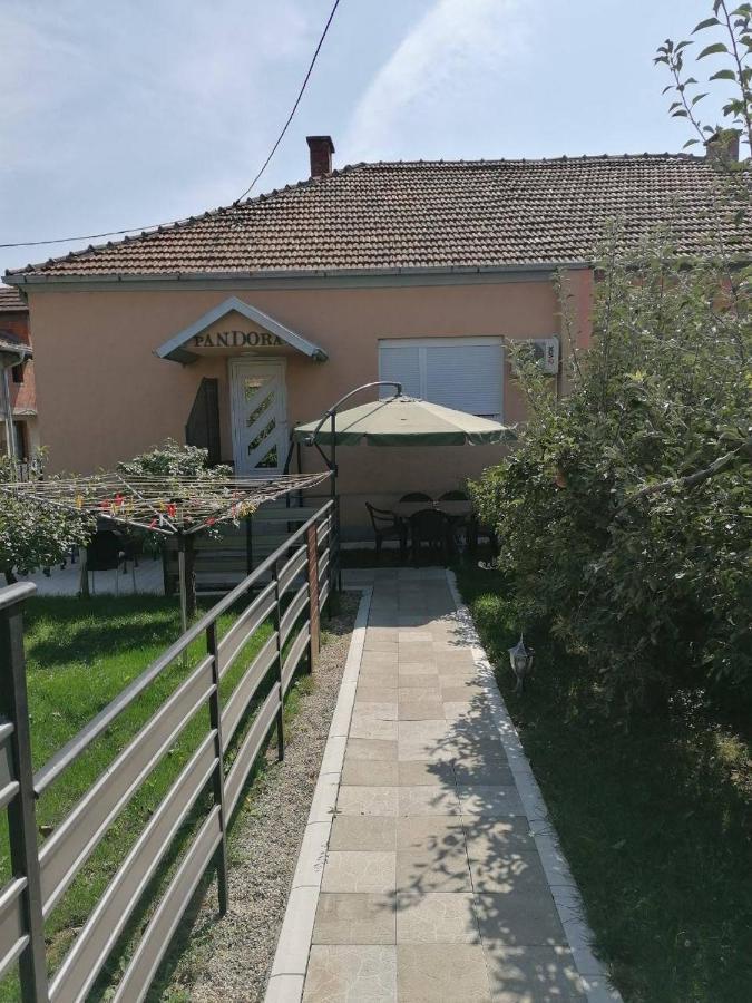 Apartments Pandora Jagodina Eksteriør bilde